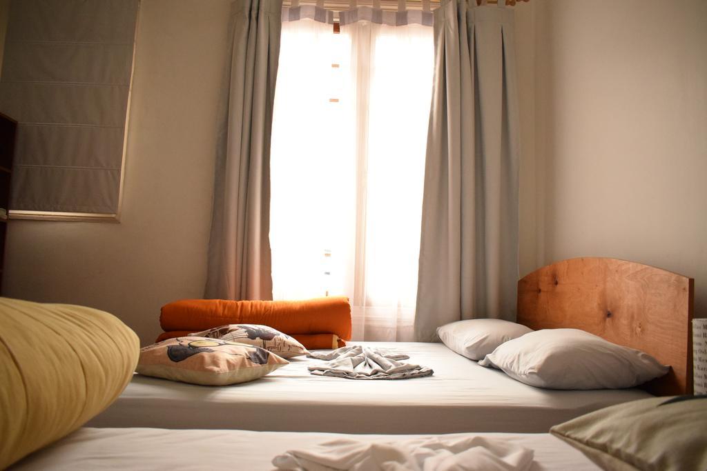 Casa Roble Hostal Boutique Santiago Exterior photo